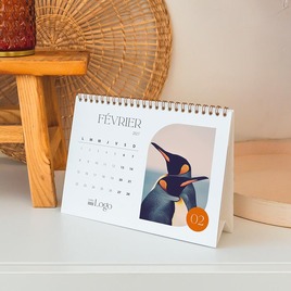 calendrier de bureau chevalet aux photos arrondies TA0886-2400001-09 3